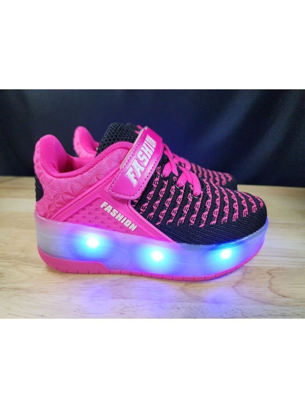 Roller skates shoe 4 wheels size33 1.5 us kids